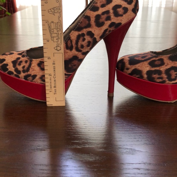High heels animal print sexy shoes. - Picture 4 of 6